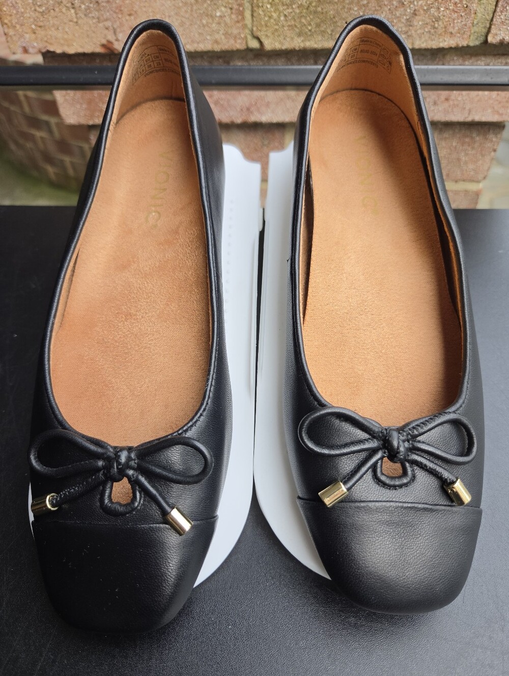 Vionic Klara Black Leather Ballet Flats Bow Accent Balletcore Coquette Comfort 6